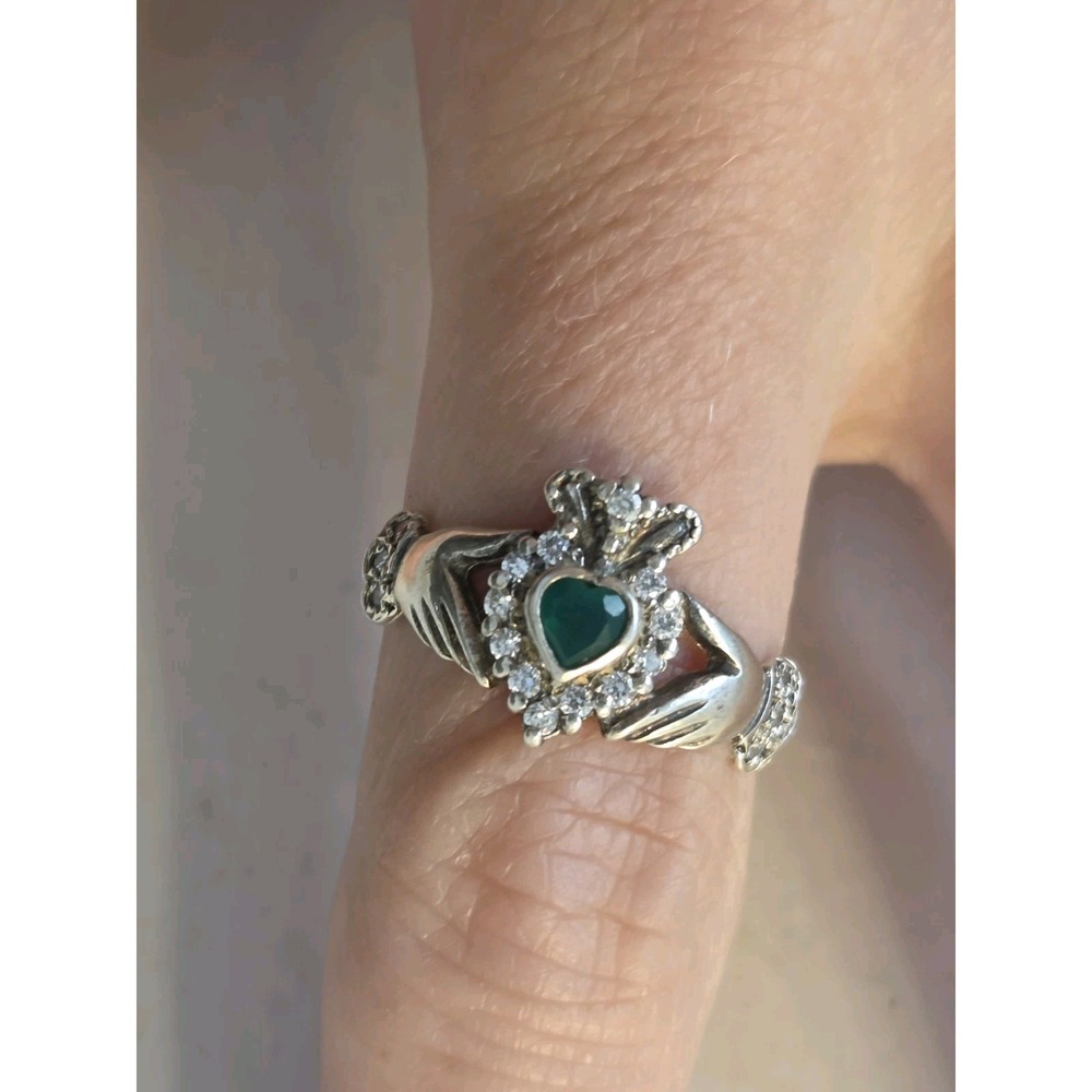 Vintage Sterling .925 Genuine Emerald And Cz Claddagh Ring. 9